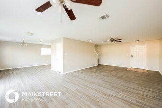 8915 Mission Mdw in San Antonio, TX - Building Photo - Building Photo