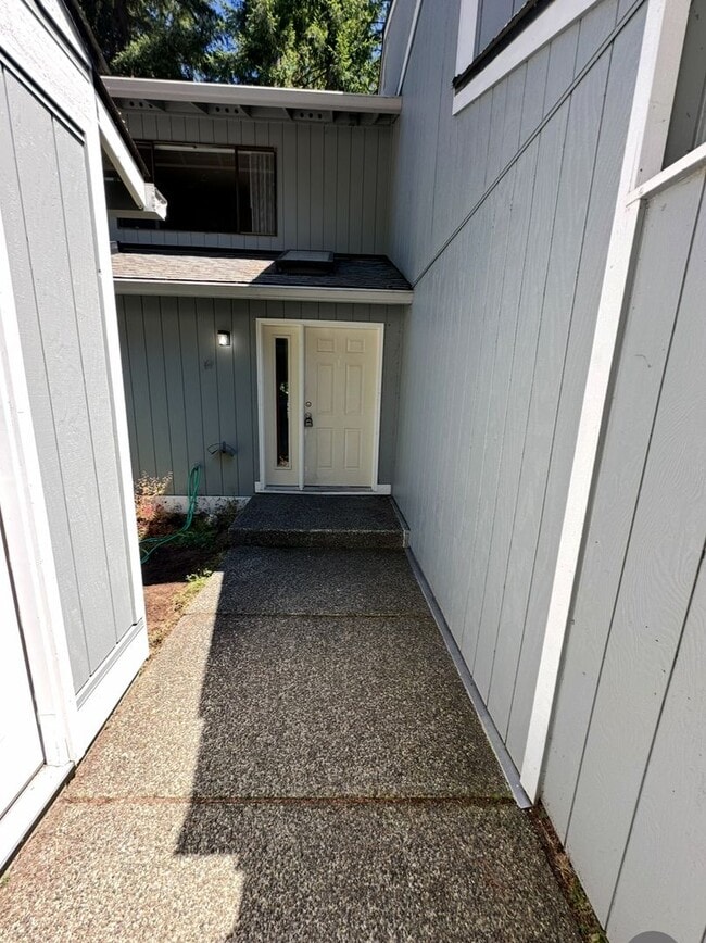 property at 1500 Lake Park Dr SW