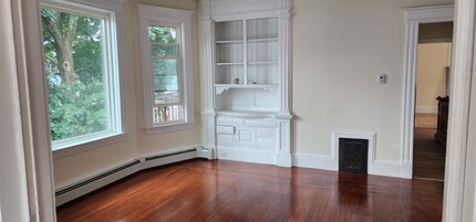 2 Reservoir Ter, Unit 4 in Lawrence, MA - Building Photo - Building Photo