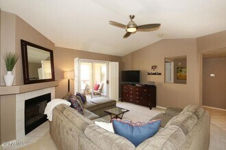9736 N 95th St-Unit -222 in Scottsdale, AZ - Building Photo - Building Photo