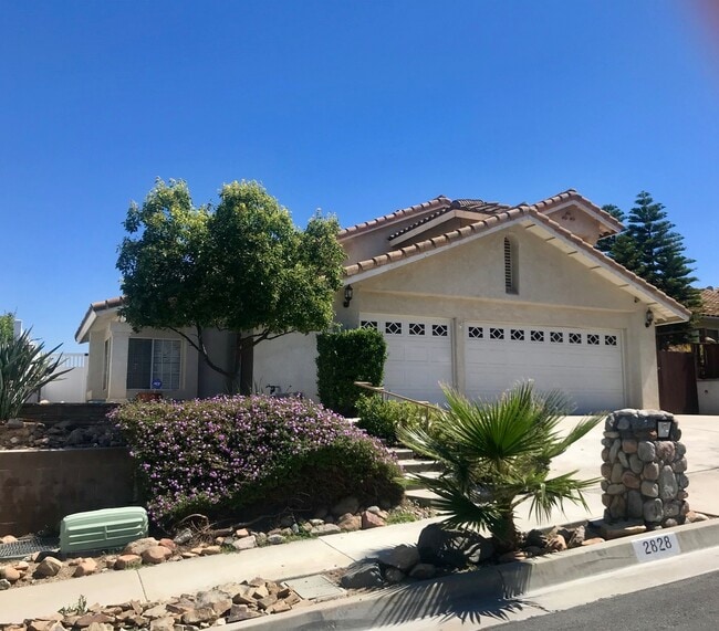 property at 2828 La Cima Rd