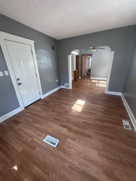 4385 W 50th St in Cleveland, OH - Building Photo