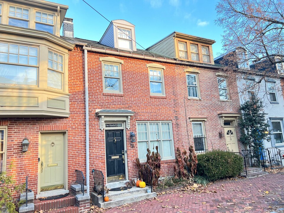 116 Boas St in Harrisburg, PA - Foto de edificio