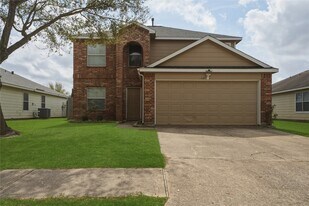 630 Kiley Dr in Houston, TX - Building Photo