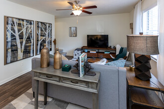 Eagle Pointe Apartment Homes in Knoxville, TN - Foto de edificio - Interior Photo