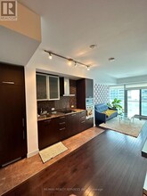 12-912 York St in Toronto, ON - Building Photo - Building Photo