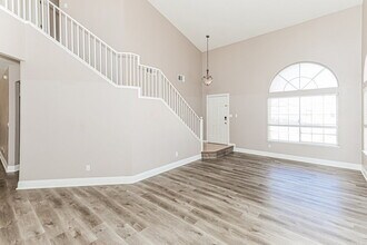 261 Mariposa Way in Henderson, NV - Building Photo - Building Photo