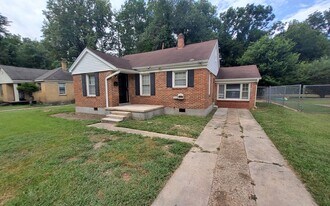 947 Parkhaven Ln in Memphis, TN - Building Photo