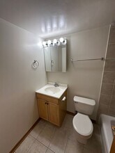 4600 N Cumberland Ave in Chicago, IL - Building Photo - Building Photo