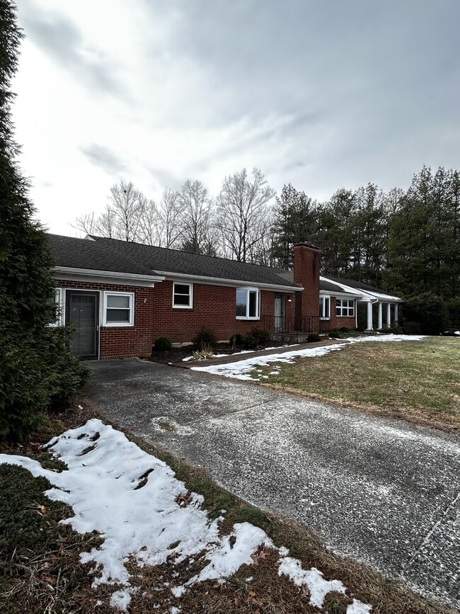 property at 6705 Everett Rd
