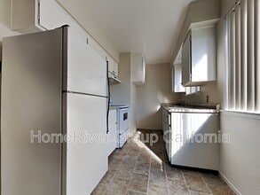 2125 North Ave in Sacramento, CA - Building Photo - Building Photo
