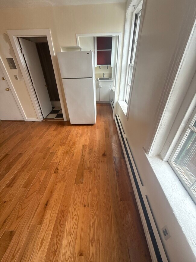 43 Anderson St, Unit 41 anderson street 4-2 in Boston, MA - Building Photo - Building Photo