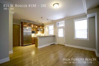 814 W Roscoe St in Chicago, IL - Building Photo - Building Photo