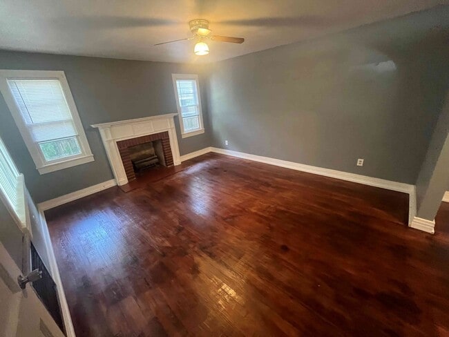 817 Moulton St E, Unit A in Decatur, AL - Building Photo - Building Photo