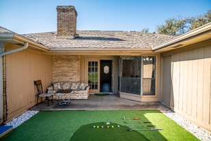 3706 Bishop Hill Dr in Carrollton, TX - Building Photo