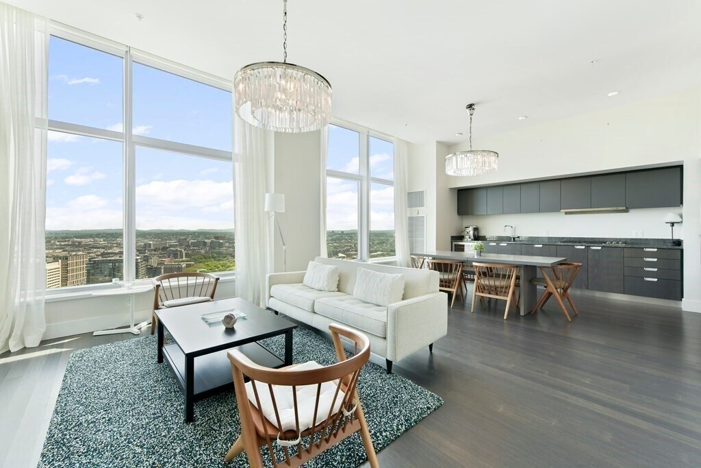 110 Stuart St in Boston, MA - Building Photo