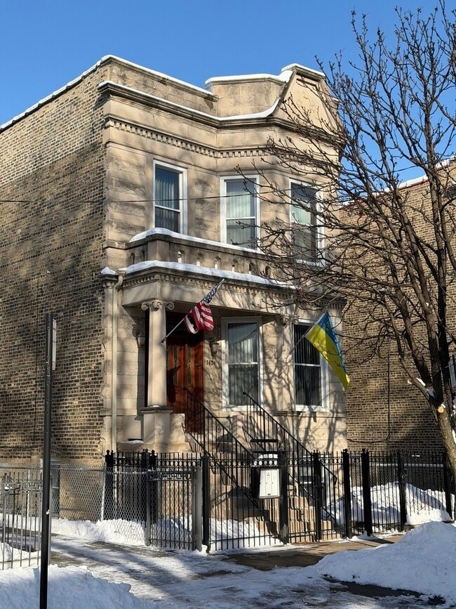2624 W Walton St in Chicago, IL - Building Photo - Building Photo
