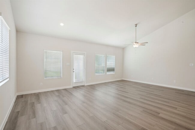 property at 1567 King Rnch Rd