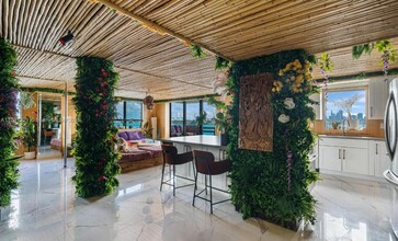 1500 Bay Rd, Unit # 538S in Miami Beach, FL - Building Photo - Building Photo
