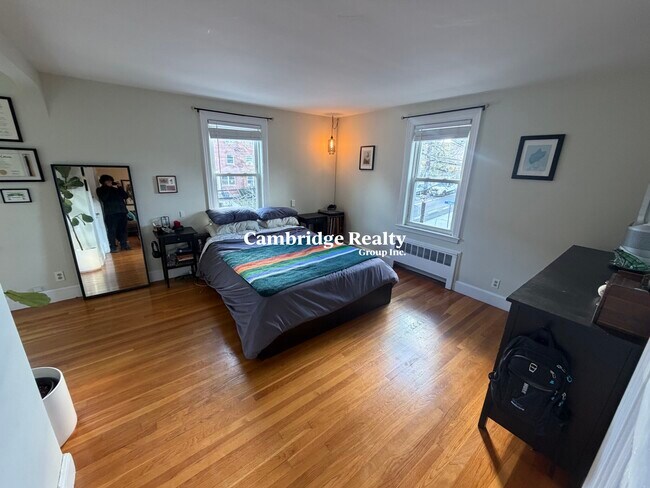 319 Washington St, Unit 2 in Somerville, MA - Building Photo - Building Photo