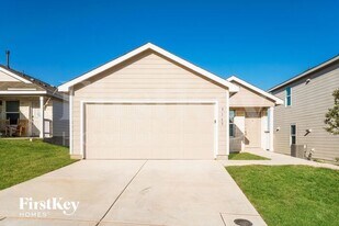 5163 Fowler Crst in Converse, TX - Building Photo