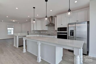 12032 Storm Ln in Charlotte, NC - Building Photo - Building Photo