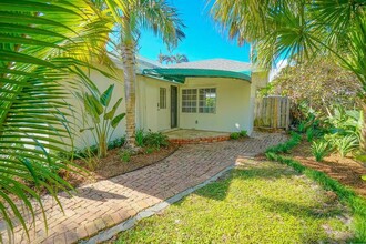 3104 Karen Dr in Delray Beach, FL - Building Photo - Building Photo