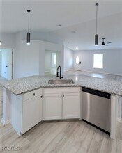 2506 39th St W in Lehigh Acres, FL - Building Photo - Building Photo