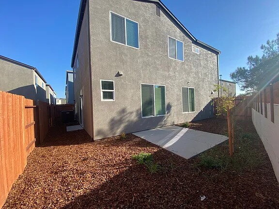 6782 Jujube Ln