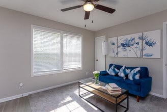 The Ridges in Kannapolis, NC - Foto de edificio - Interior Photo
