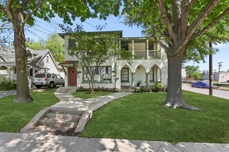 6025 Lewis St in Dallas, TX - Building Photo - Building Photo