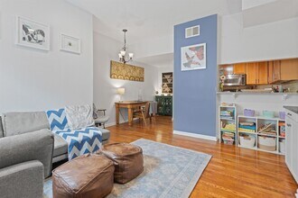 187 WAYNE St in Jersey City, NJ - Building Photo - Building Photo