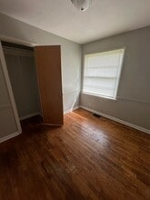 1413 N Woodridge Ave in Muncie, IN - Building Photo - Building Photo