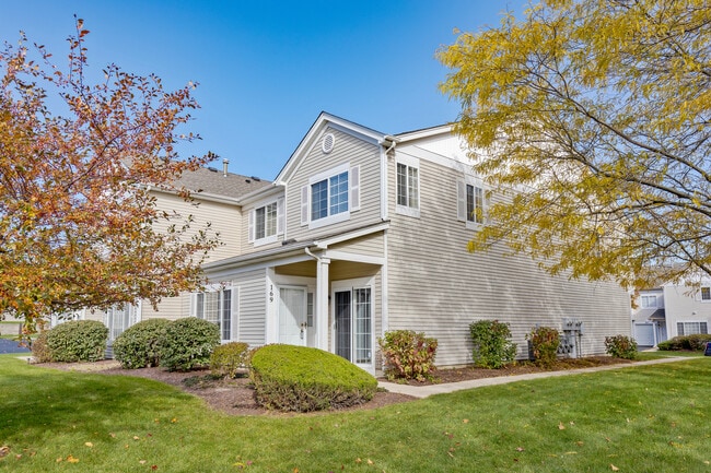 169 Braxton Ln in Aurora, IL - Building Photo - Building Photo