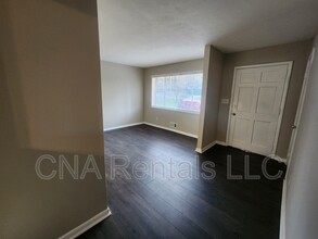 3146 Vandiver Dr in Marietta, GA - Building Photo - Building Photo