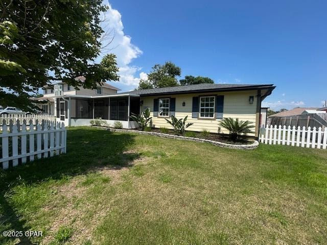 223 San Pablo St in Panama City Beach, FL - Building Photo