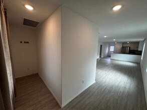 9820 Carome Ml Dr in San Antonio, TX - Building Photo - Building Photo