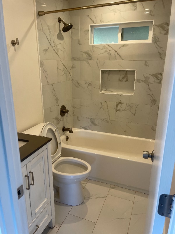 2138 Wai-Maka Pl in Kihei, HI - Building Photo - Building Photo