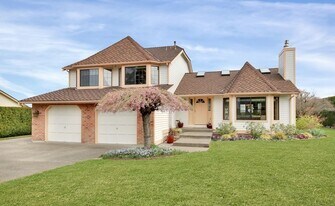 29726 57th Pl S in Auburn, WA - Building Photo