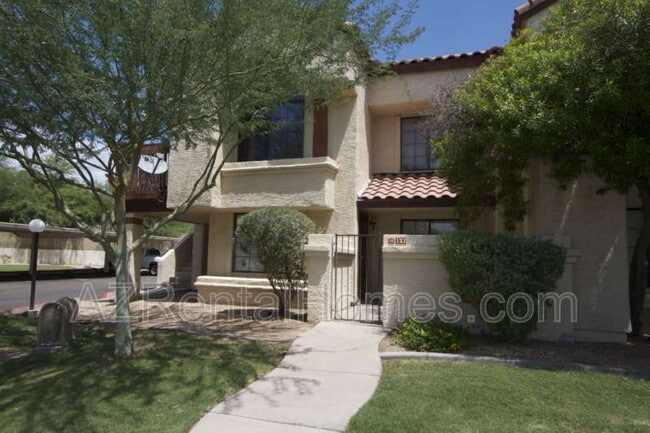 property at 925 N College Ave