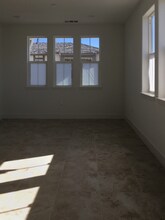 3001 Shorebird Pl in Marina, CA - Building Photo - Building Photo