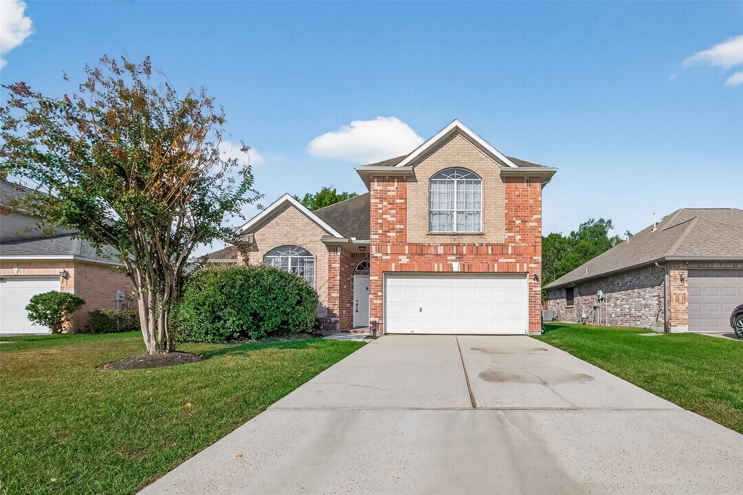 19207 Pinewood Mist Ln in Humble, TX - Building Photo