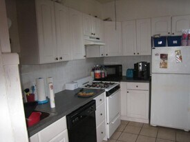 316 Saint Paul St, Unit 3 in Brookline, MA - Building Photo