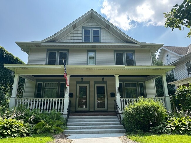 property at 1864 Dayton Ave