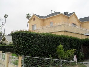 HISTORIC DOWNTOWN 4PLEX IN RIVERSIDE in Riverside, CA - Building Photo - Other