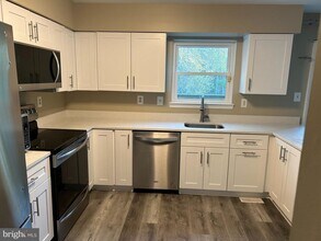 14646 London Ln in Bowie, MD - Building Photo - Building Photo