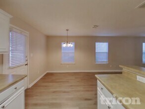 5731 Butch Canyon in San Antonio, TX - Building Photo - Building Photo