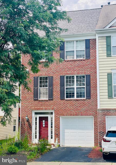 property at 43068 Francis Square