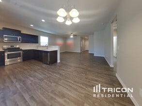 38169 W Vera Cruz Dr in Maricopa, AZ - Building Photo - Building Photo
