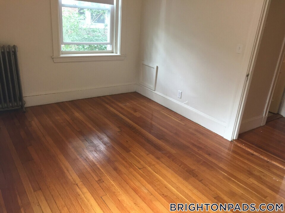 88 Washington St in Boston, MA - Building Photo